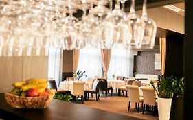Azul Hotel & Restaurant Partizanske